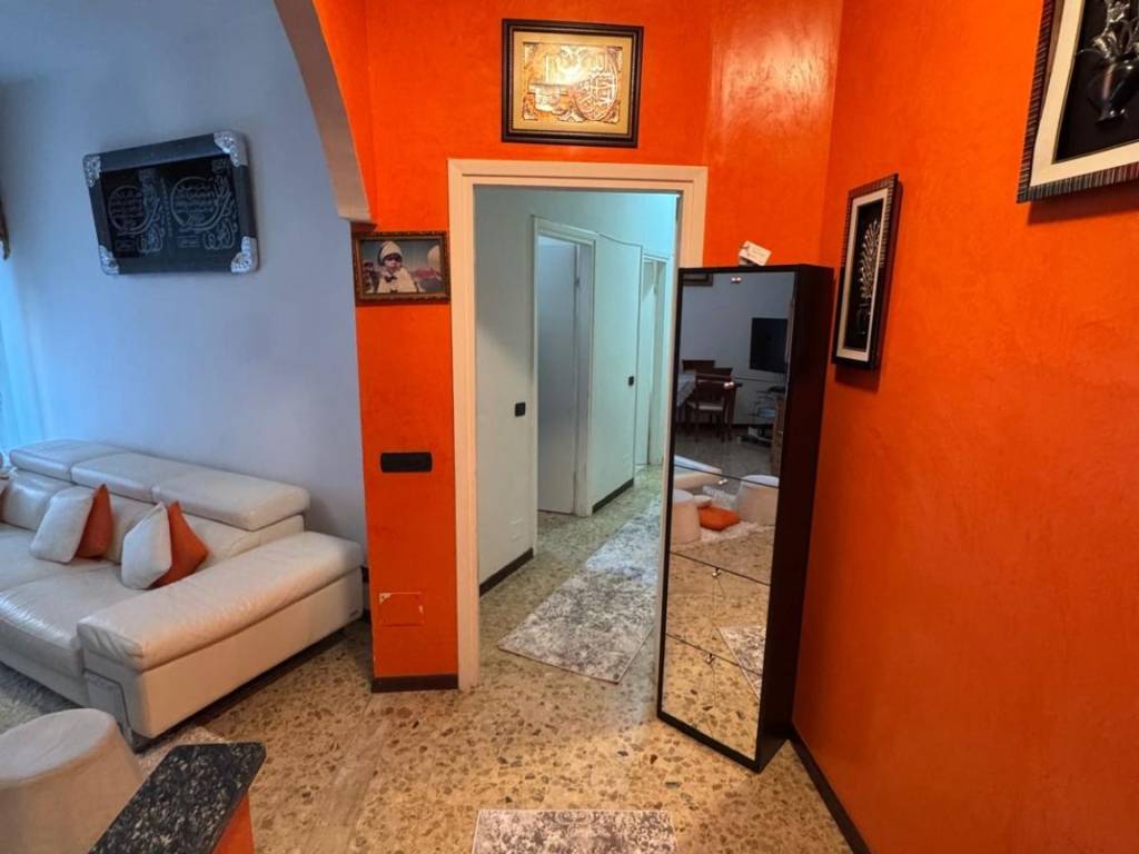 Appartamento a Gallarate in Via Monsignor Macchi - Foto 5