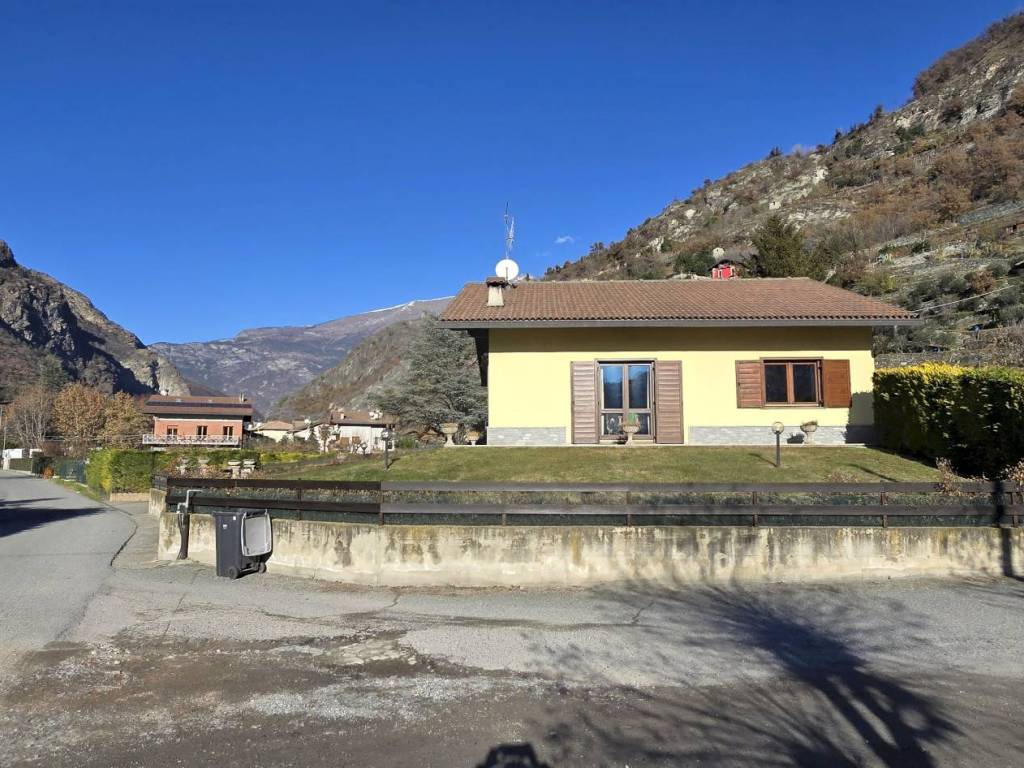 Villa a Montjovet in FRAZIONE BROCARD - Foto 2