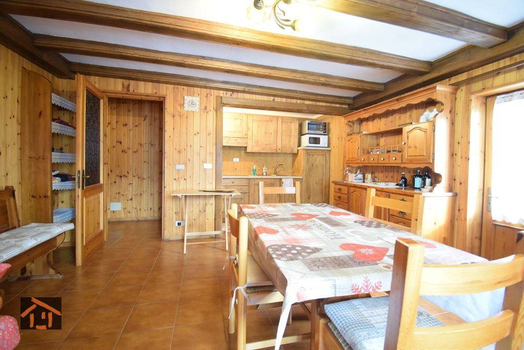 Appartamento a Ayas in Route Dondeynaz - Foto 2