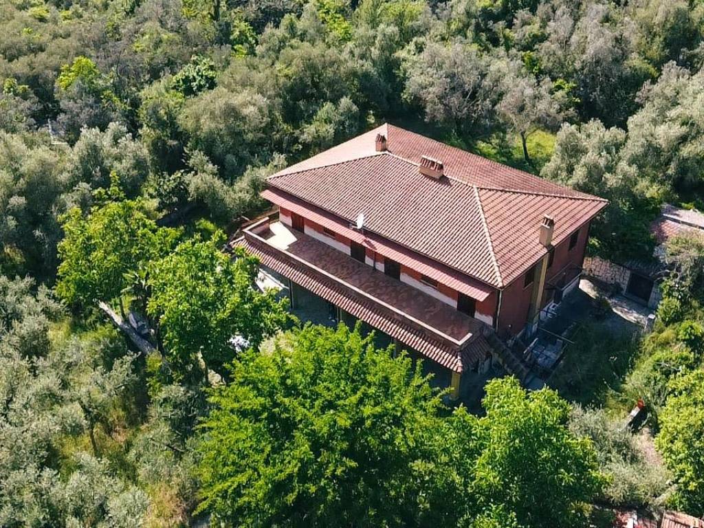 Appartamento a Toffia in Via Colle della Civetta - Foto 2