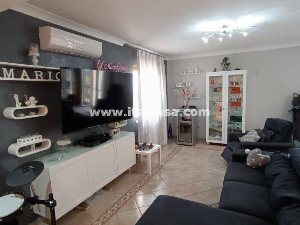 Appartamento a Crotone in via olimpia - Foto 3