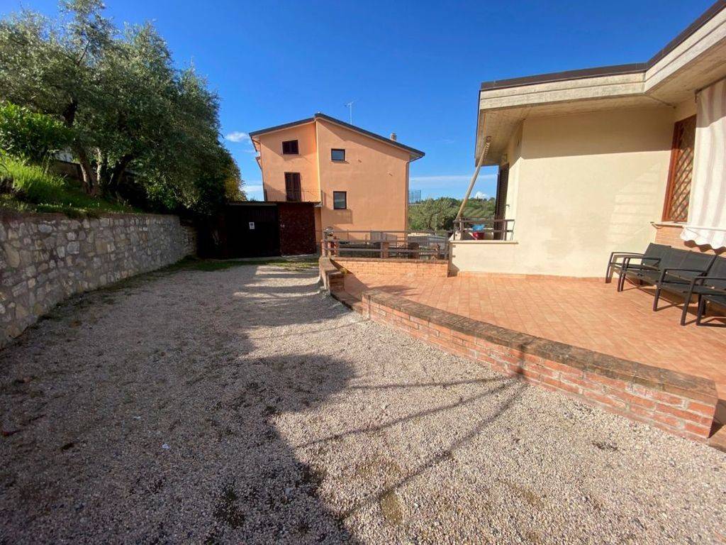 Appartamento a Panicale in Via A.Moro - Foto 2