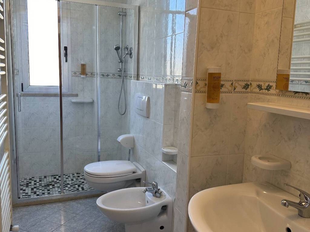 Appartamento a Rimini in Viale Napoli, 6 - Foto 4