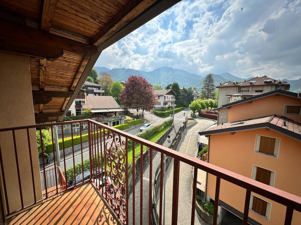 Appartamento a Barzio in Via per Moggio - Foto 2