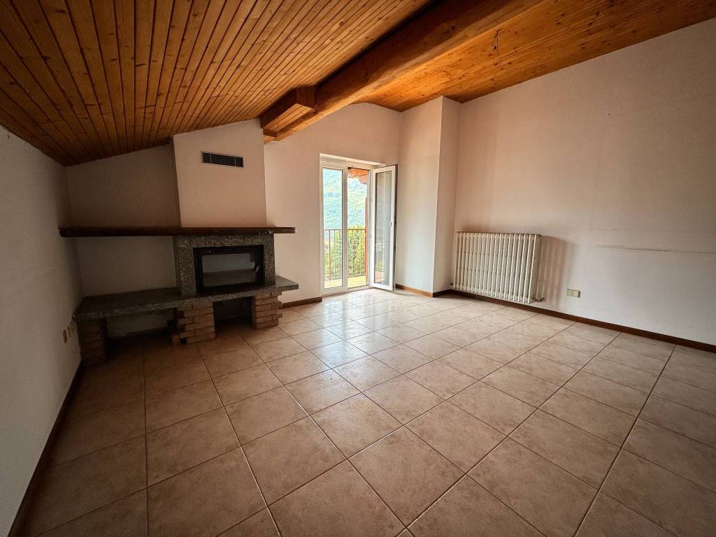 Appartamento a Barzio in Via per Moggio - Foto 4