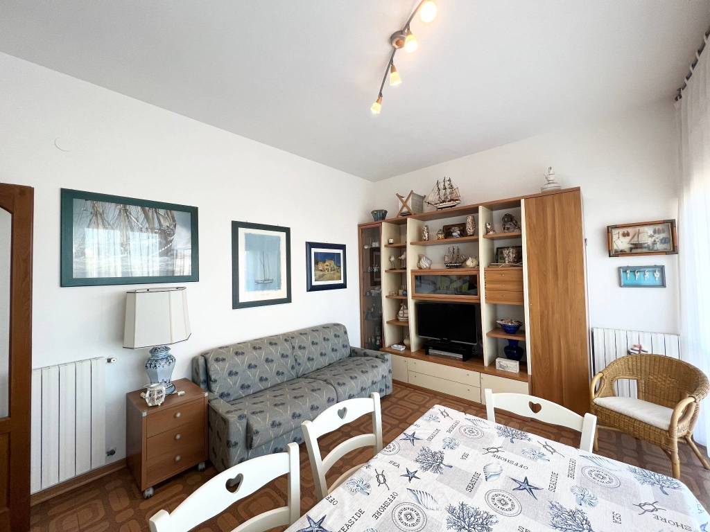 Appartamento a Camaiore in Via Orchidee - Foto 2