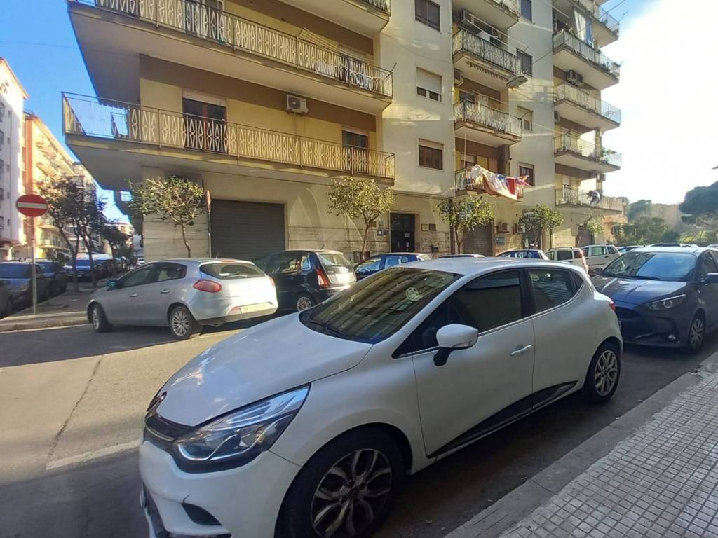 Appartamento a Crotone in Via Antonio Panella, 155 - Foto 2
