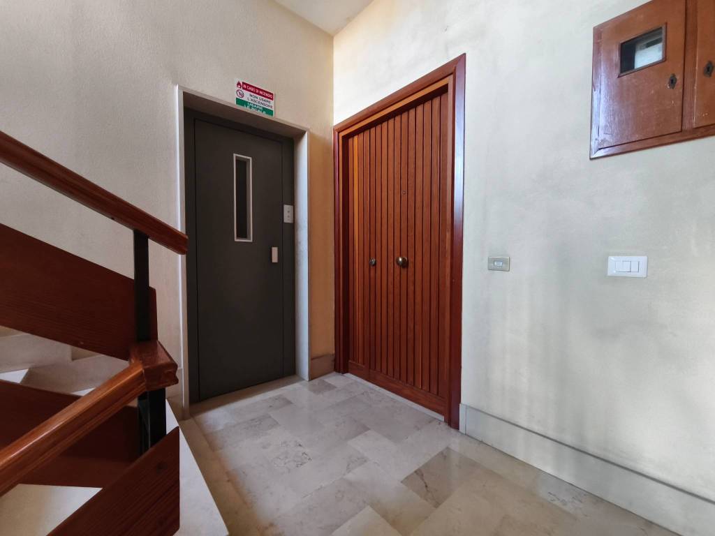 Appartamento a Brindisi in Via Germanico - Foto 2