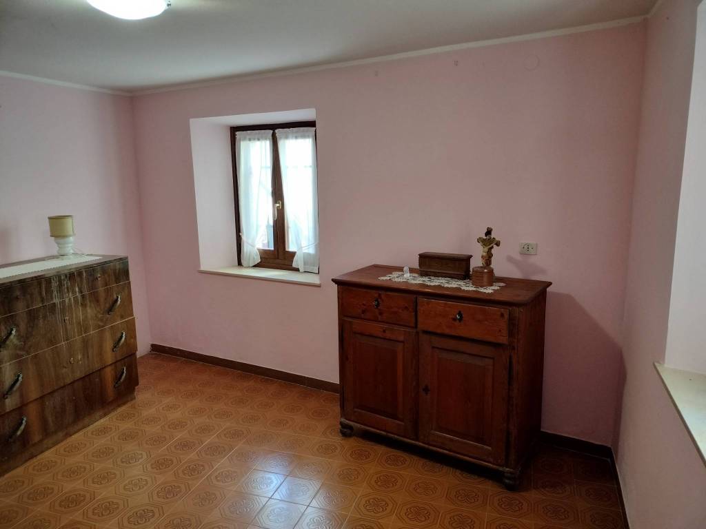 Casa indipendente a Ovaro in Via 8 Ottobre di Mione, 41 - Foto 5