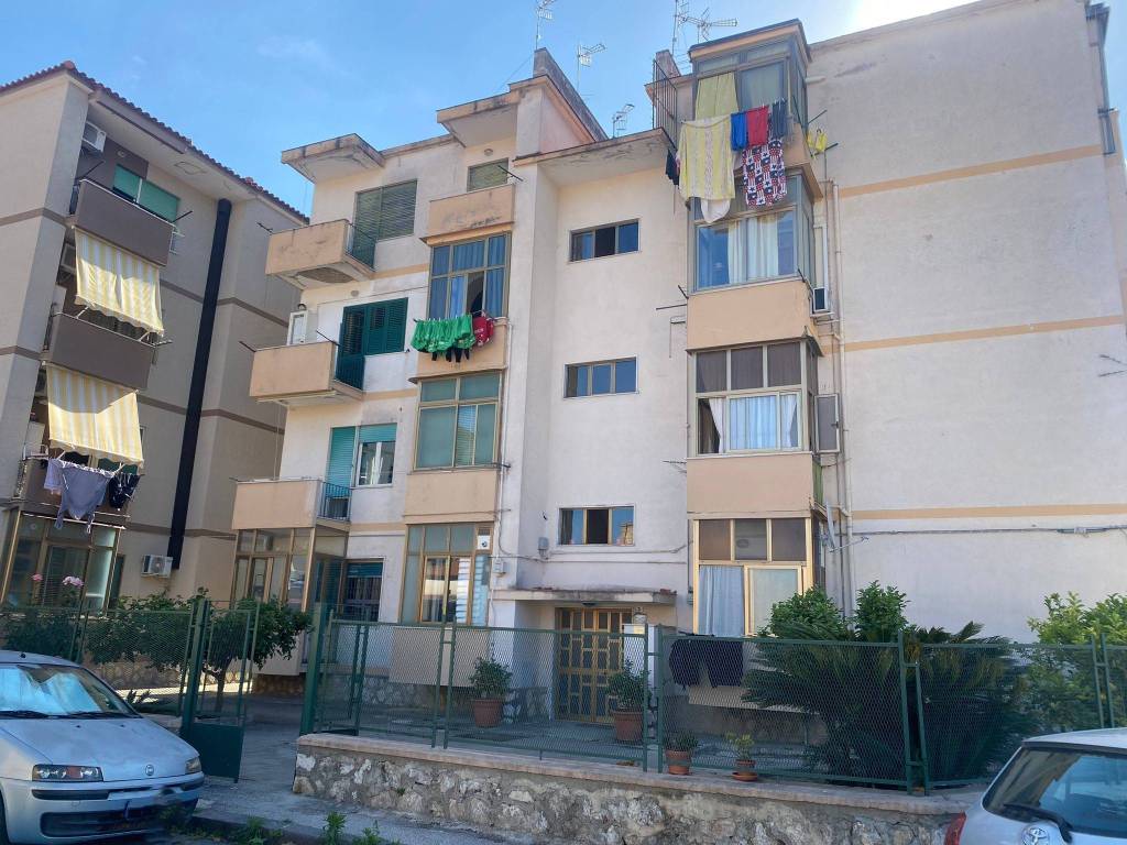 Appartamento a Maddaloni in Via Antonio Gramsci - Foto 5