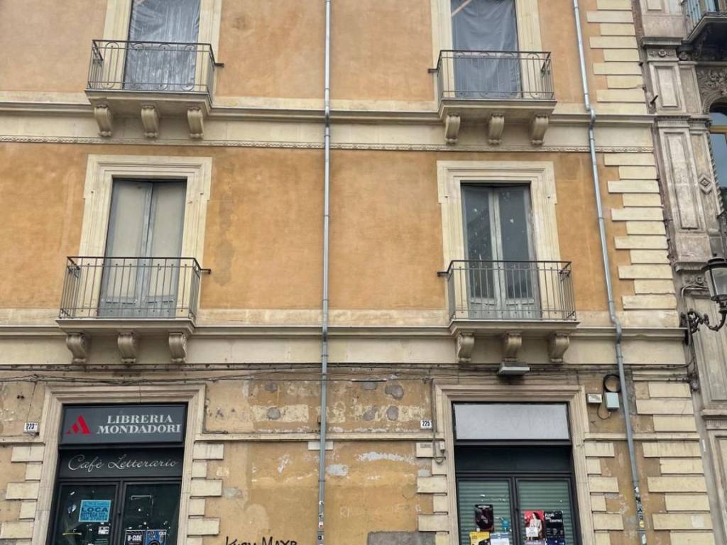 Immobile a Catania in Via Antonino di Sangiuliano, 223 - Foto 3