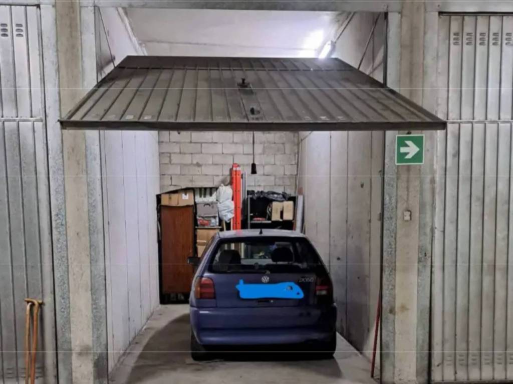 Box / garage a Sondrio in Via Bernina - Foto 2