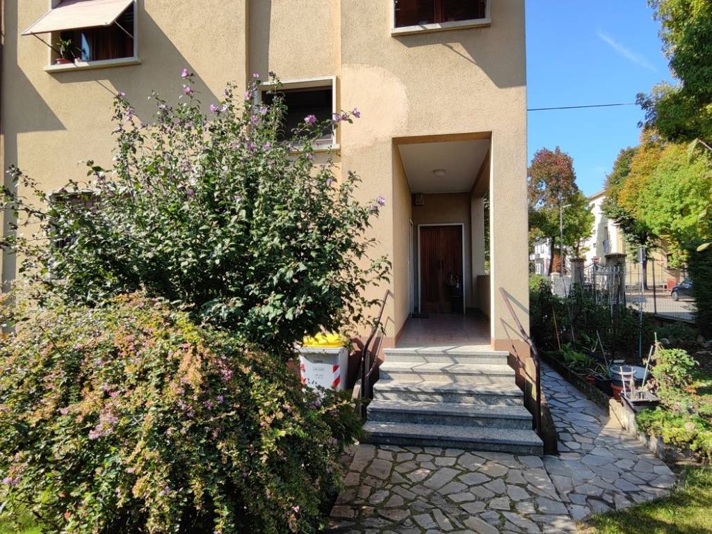 Appartamento a Piacenza in via Montebello, 41 - Foto 2