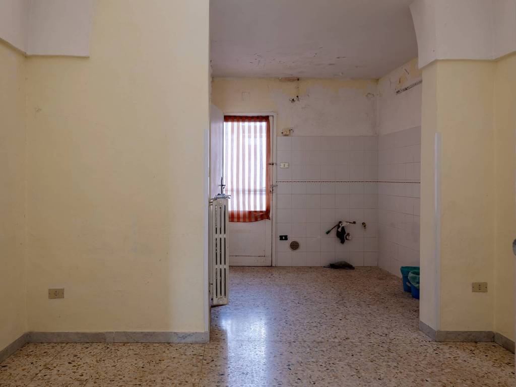 Appartamento a Francavilla fontana in Via Libertà - Foto 4