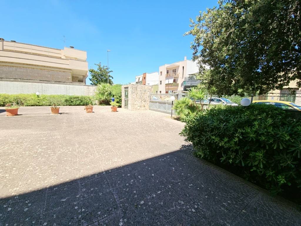 Immobile a Lecce in Viale Giuseppe Grassi, 4 - Foto 3