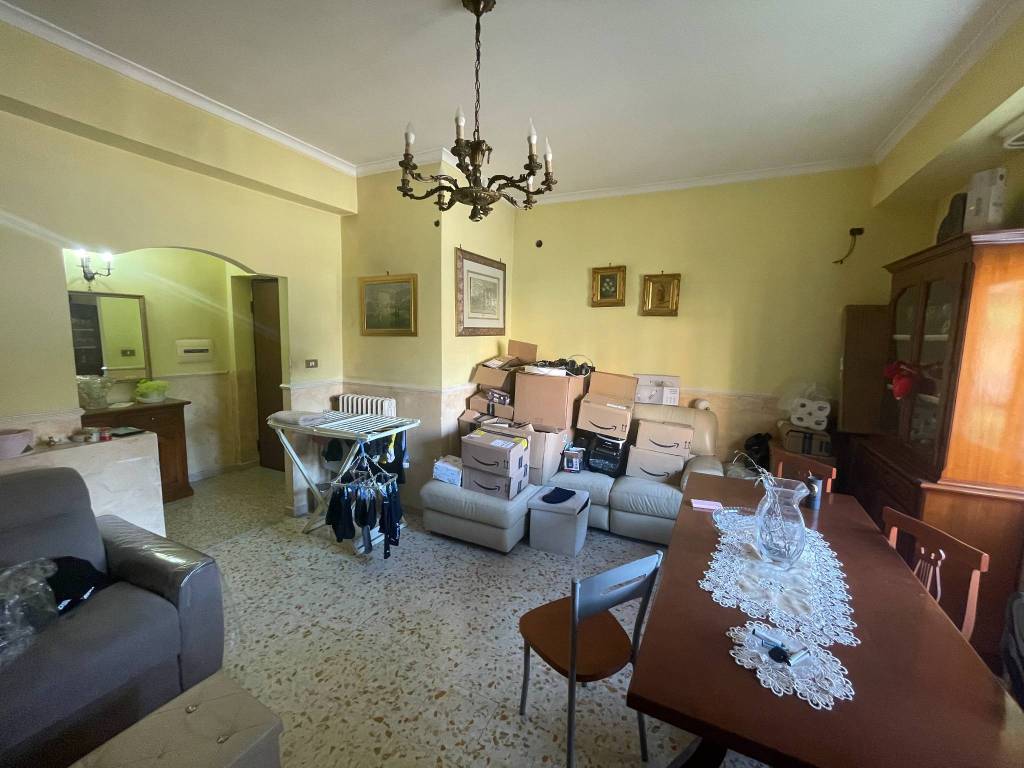 Appartamento a Napoli in Viale Fratelli Grimm - Foto 3