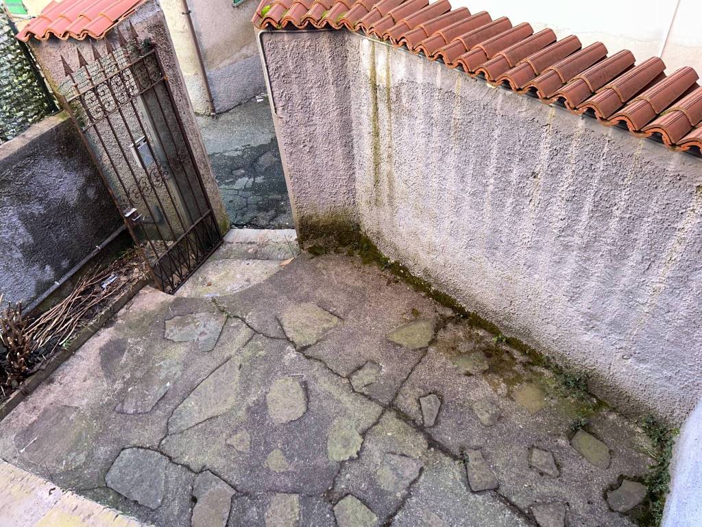 Casa indipendente a Cuasso al monte in Via Rivolta, 14 - Foto 3