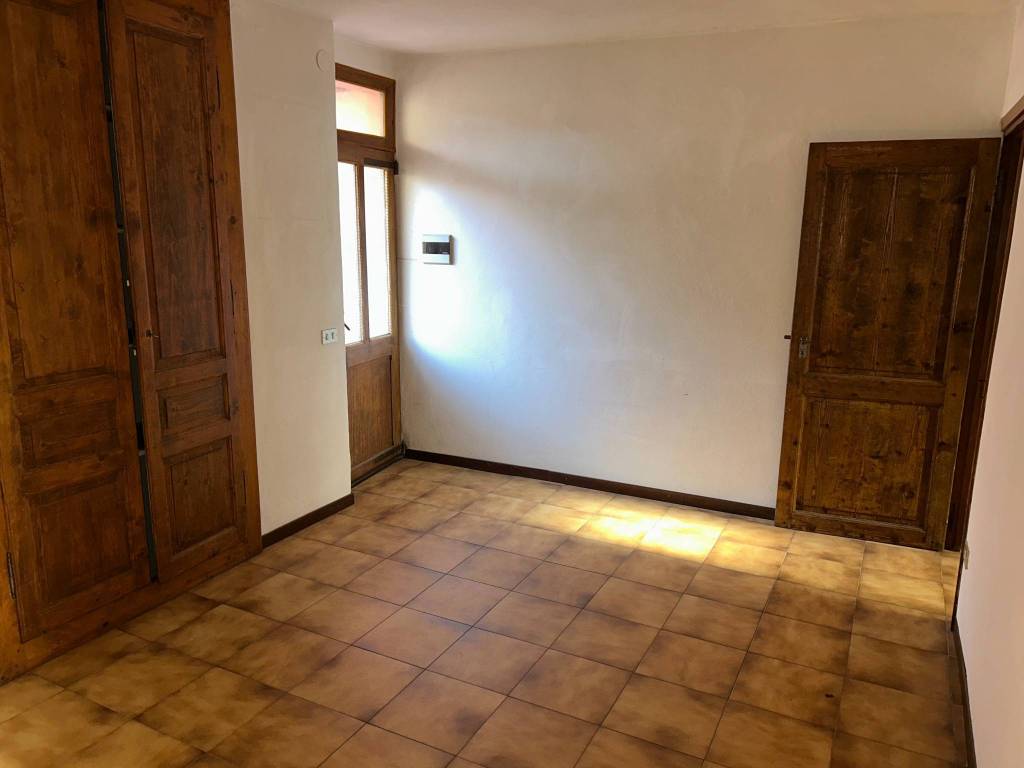 Casa indipendente a Cuasso al monte in Via Rivolta, 14 - Foto 5