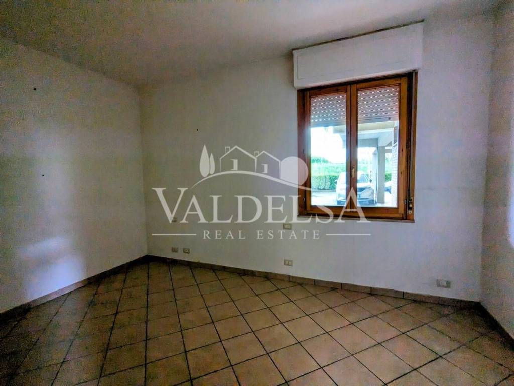 Appartamento a Poggibonsi in Via Giuseppe Giusti, , 53036 - Foto 5