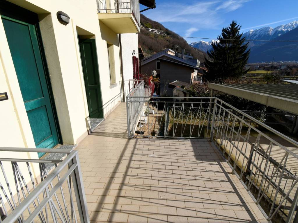 Villa a Traona in Via Pedemontana - Foto 2