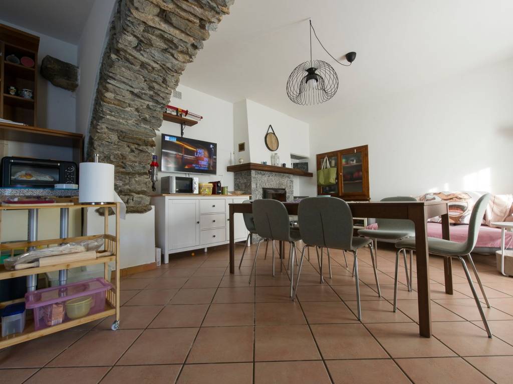 Casa indipendente a Gignese in Via Campagna, 18 - Foto 2