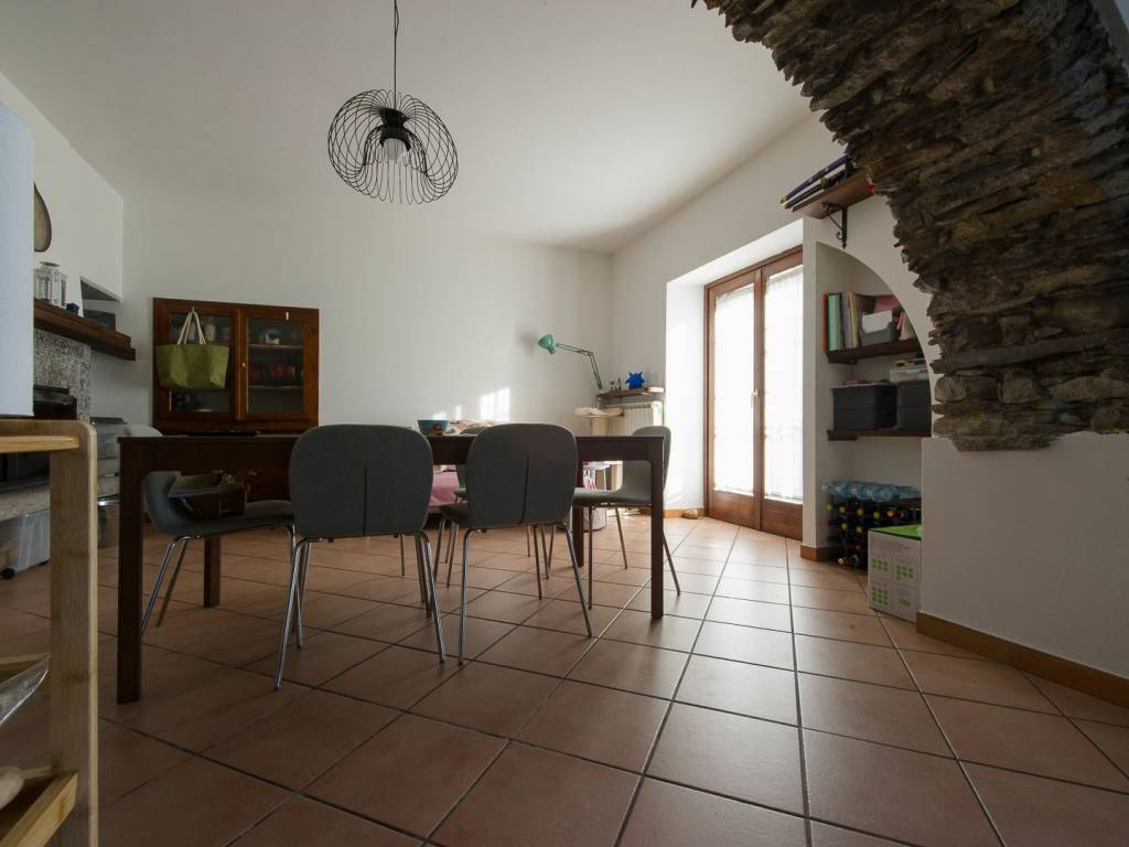 Casa indipendente a Gignese in Via Campagna, 18 - Foto 3