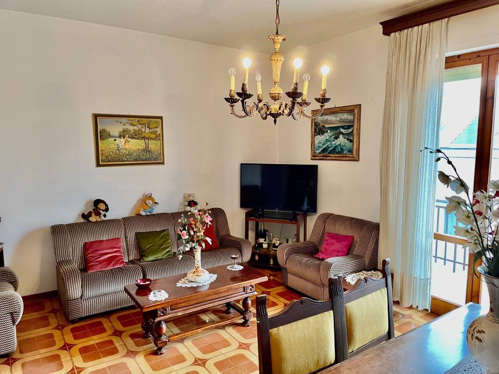 Appartamento a Buggiano in Via Pistoiese - Foto 4