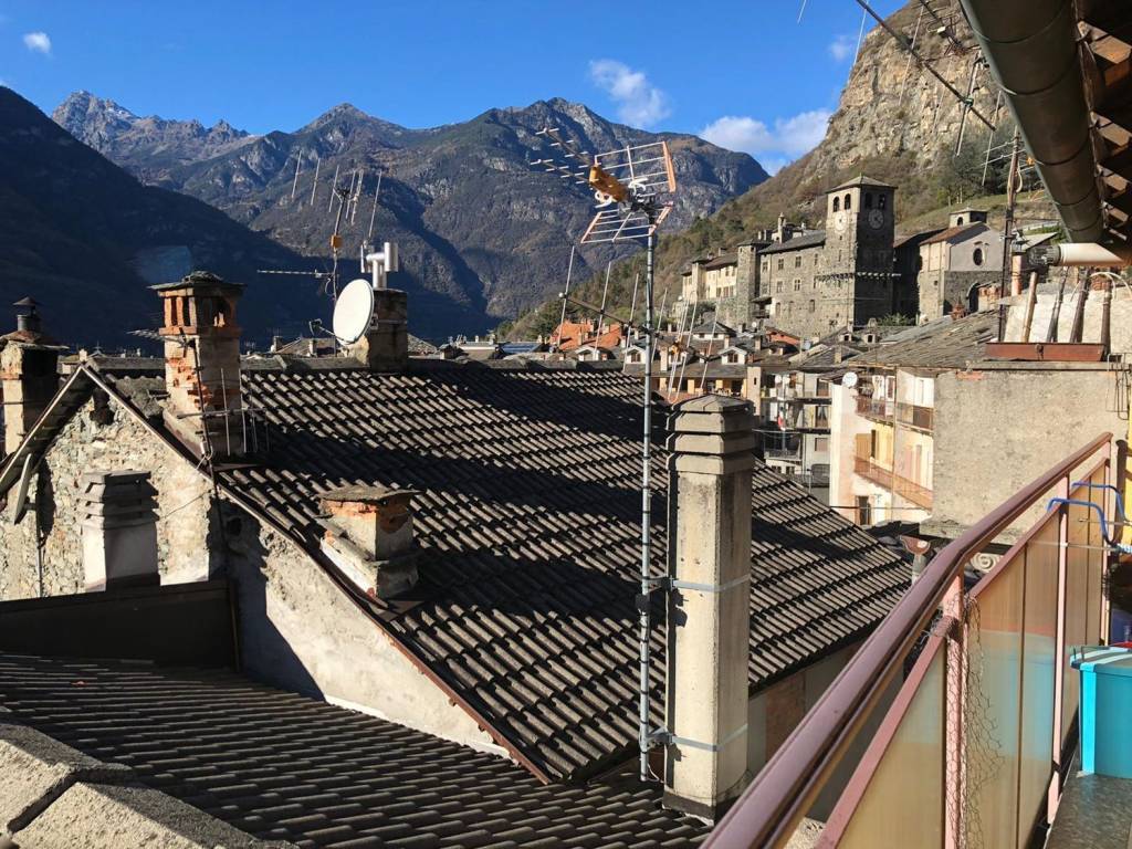 Casa indipendente a Verrès in Via Duca d'Aosta - Foto 5