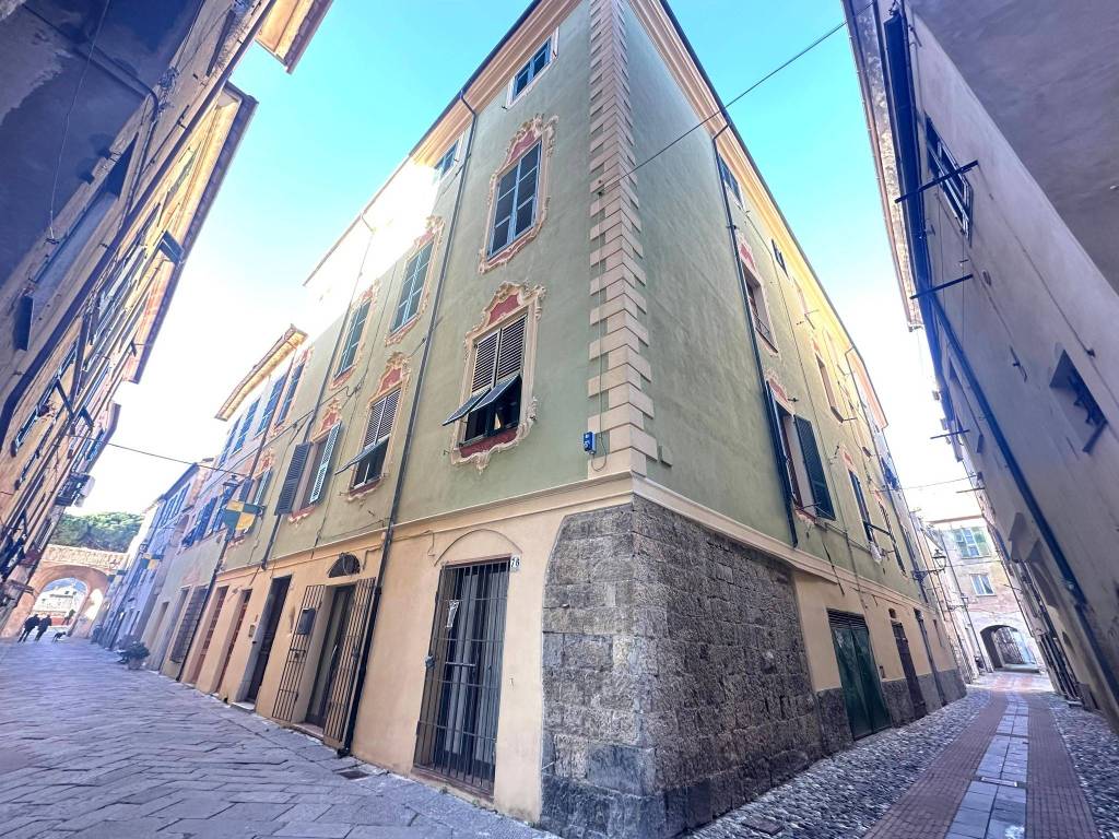 Appartamento a Albenga in Via Medaglie d'Oro, 80 - Foto 5