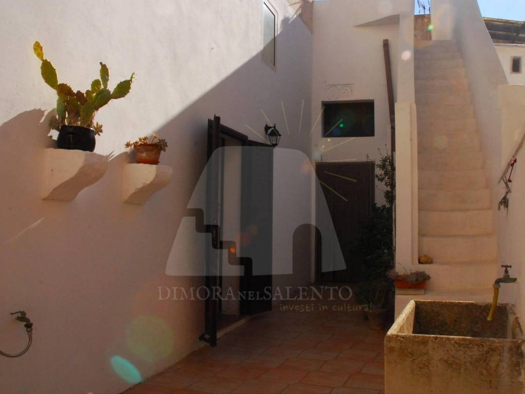 Casa indipendente a Salve in Via Francesco Veneri, 9 - Foto 4