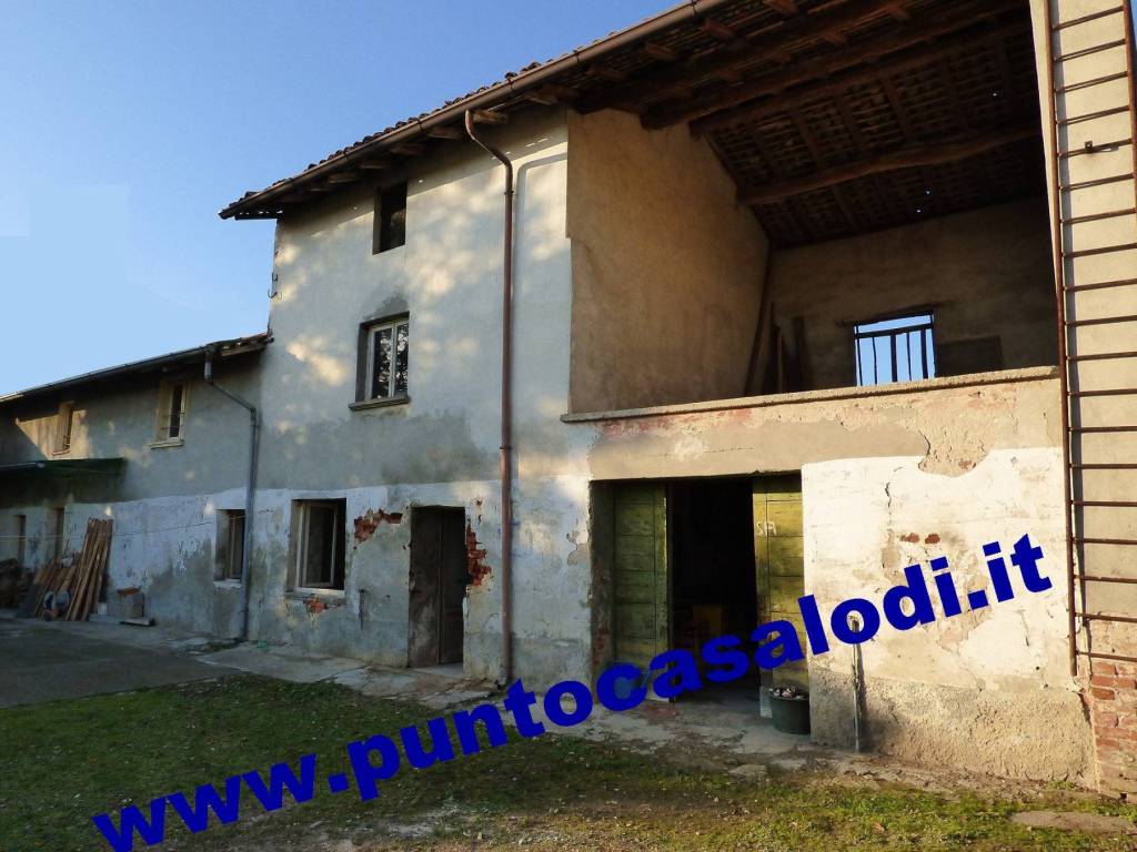 Rustico / casale a Borghetto lodigiano in Via Giuseppe Mazzini - Foto 2