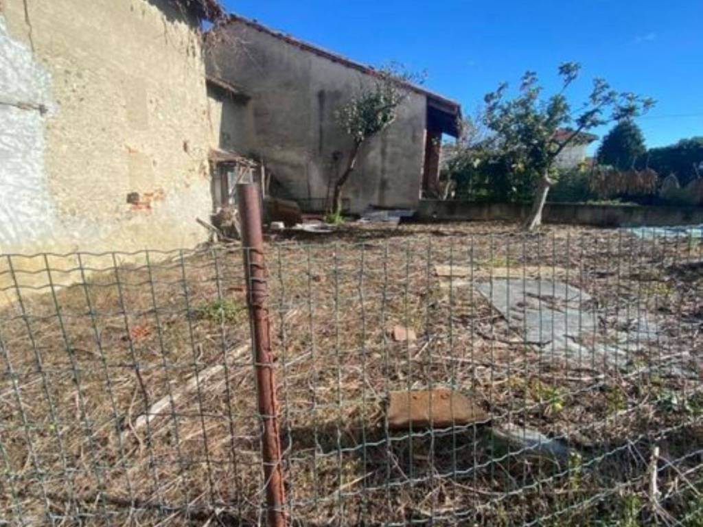 Casa indipendente a Alice castello in Via Italia, 1 - Foto 4