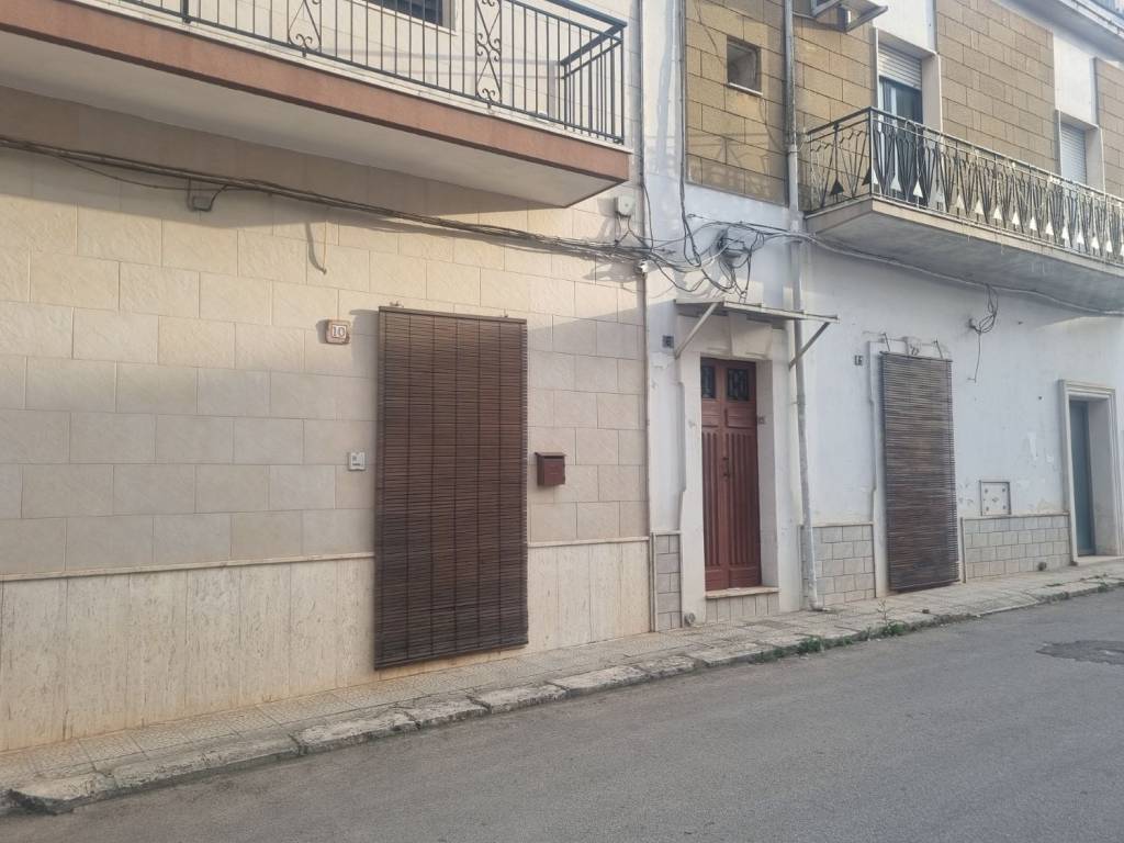 Appartamento a Carovigno in Via Taranto - Foto 2