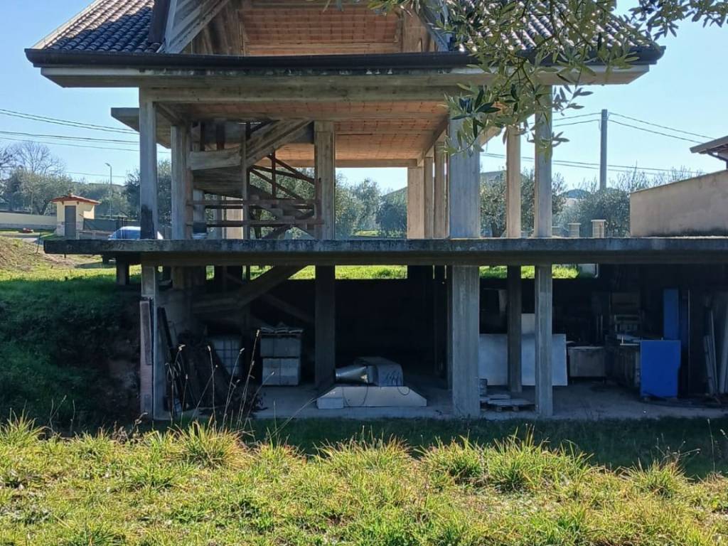 Villa a Alatri in Via Fontana San Pietro - Foto 4