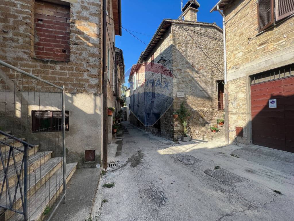 Casa indipendente a Bevagna in Via Santa Margherita, 35 - Foto 5