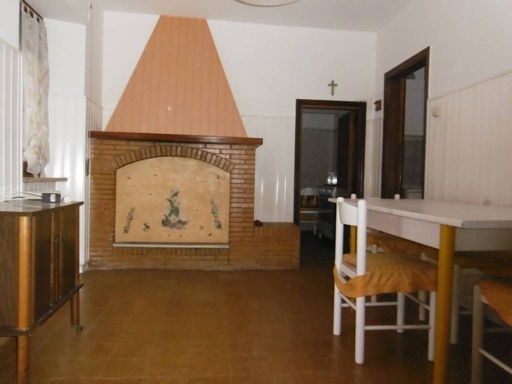 Casa indipendente a Fermo in Contrada Girola di Valtenna - Foto 5