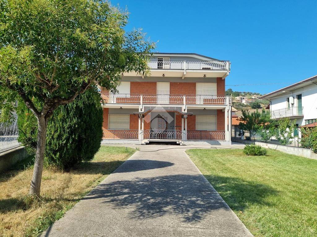 Appartamento a Castellalto in Via G. Carducci - Foto 2