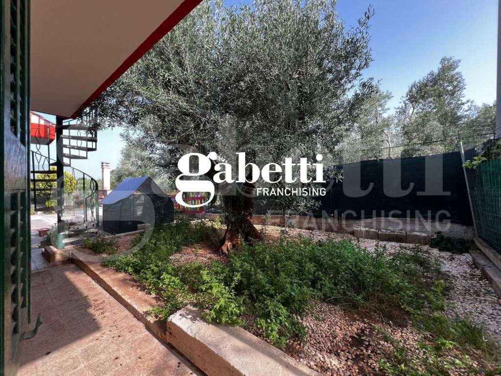 Villa a Trani in strada vicinale Vecchia Trani-Corato - Foto 4