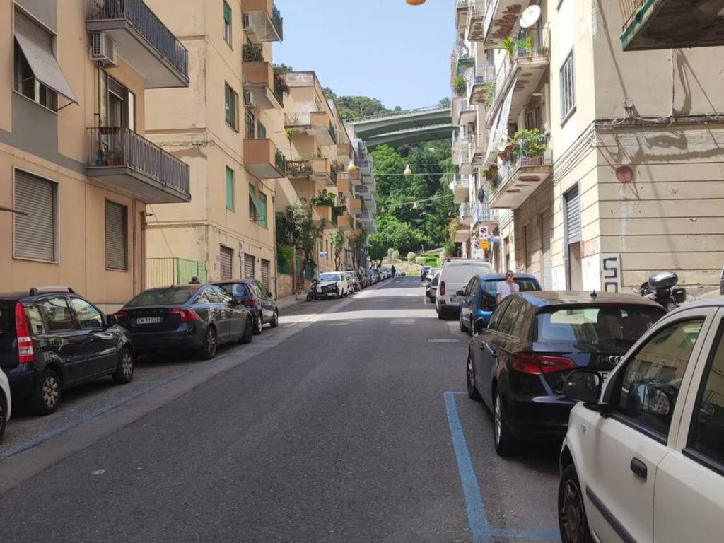 Immobile a Salerno in Via Camillo Sorgente S.N.C. - Foto 4