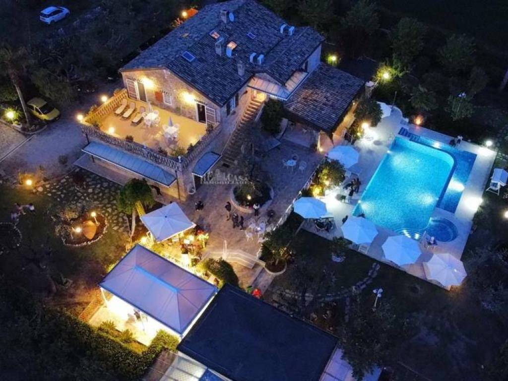 Rustico / casale a Colonnella in contrada riomoro - Foto 3