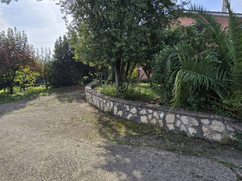 Villa a Ceccano in Via Peschieta, 7 - Foto 3