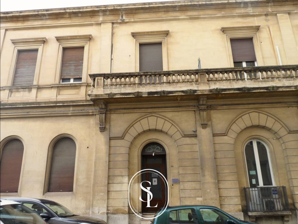 Palazzo / stabile a Lecce in Viale Oronzo Quarta - Foto 2