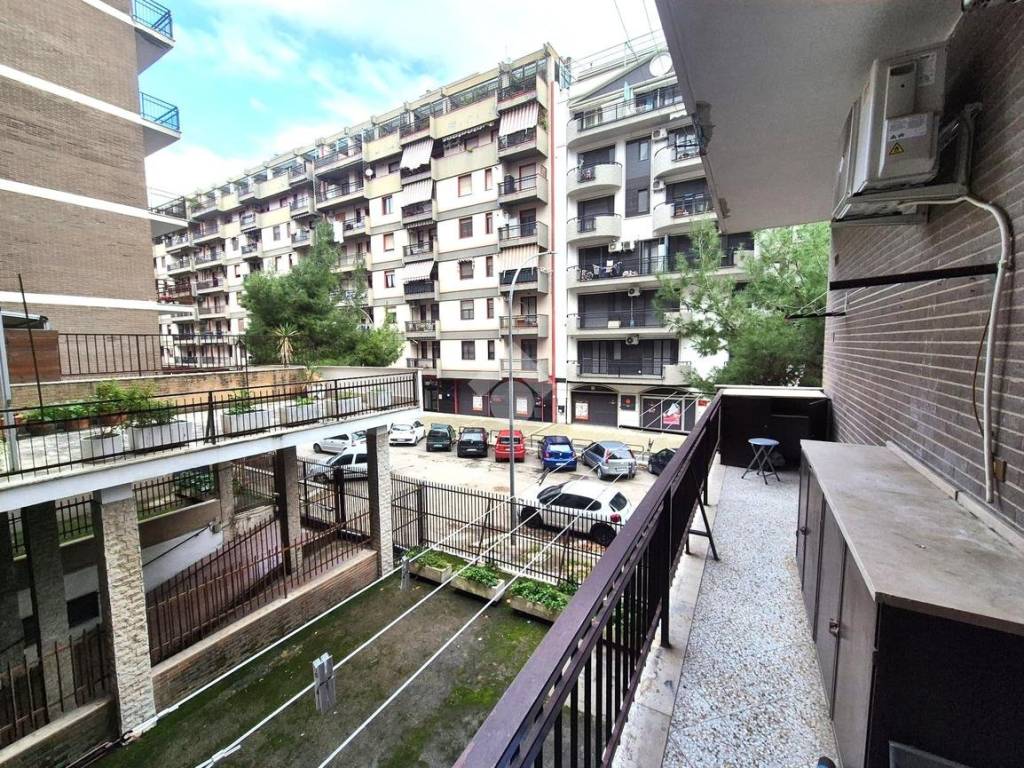 Appartamento a Foggia in Viale Giotto, 34 - Foto 4