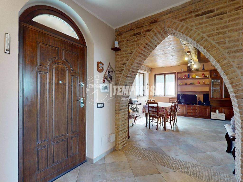 Villa a Bra in Via Don Pennanzio 27 - Foto 3