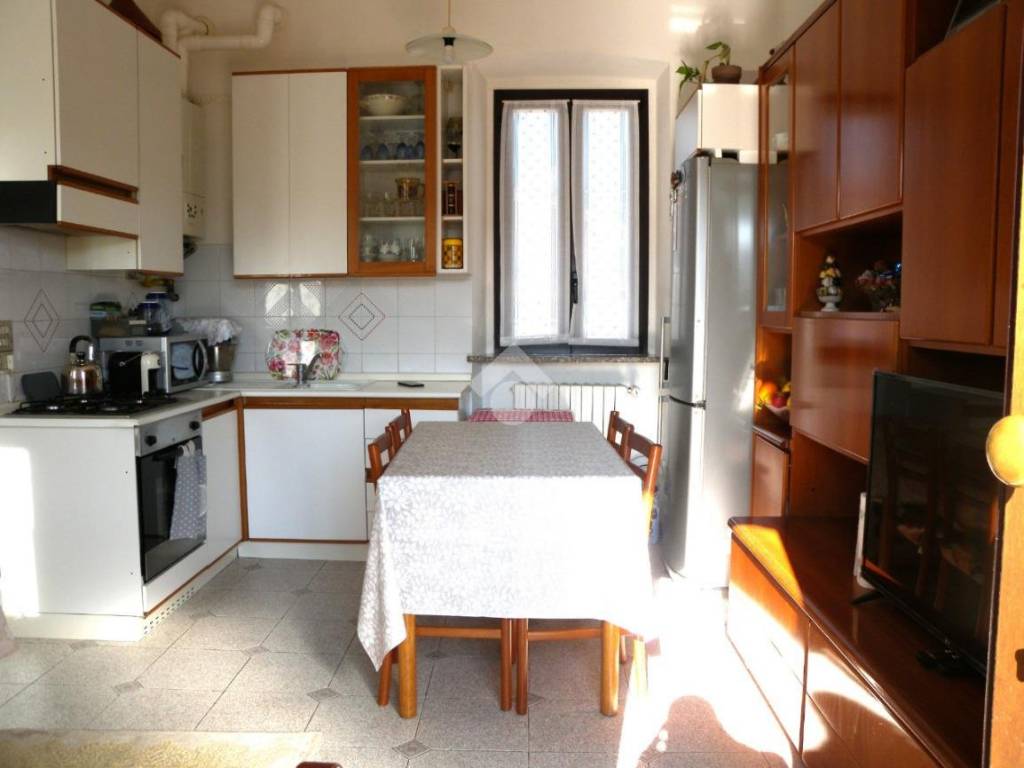 Appartamento a Uboldo in Via Brolo, 11 - Foto 3