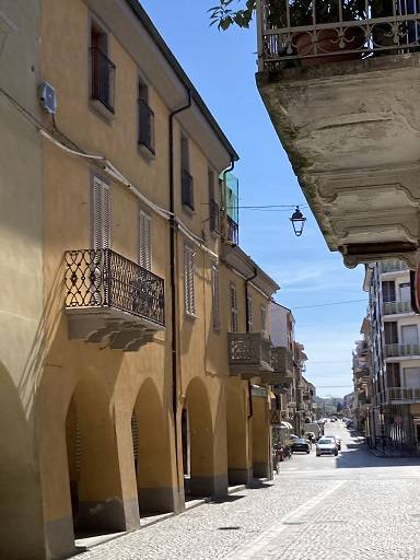 Palazzo / stabile a San damiano d'asti in Corso Roma, 35 - Foto 3