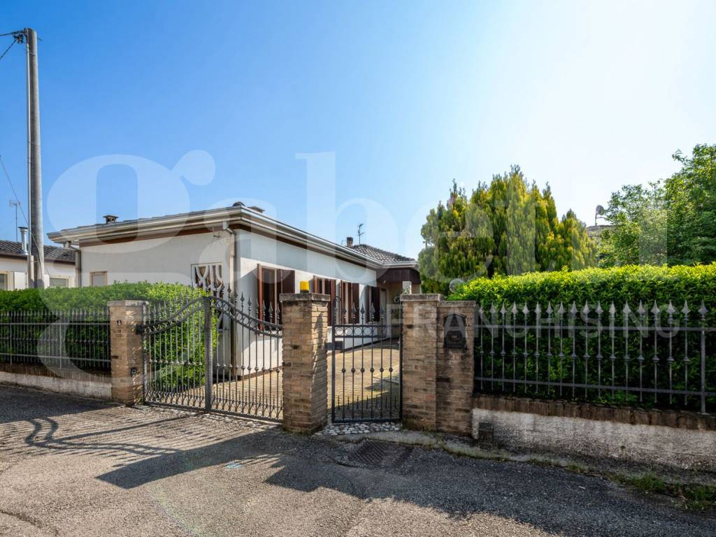 Villa a Noventa padovana in VIA GIUSEPPE VERDI, 15 - Foto 3
