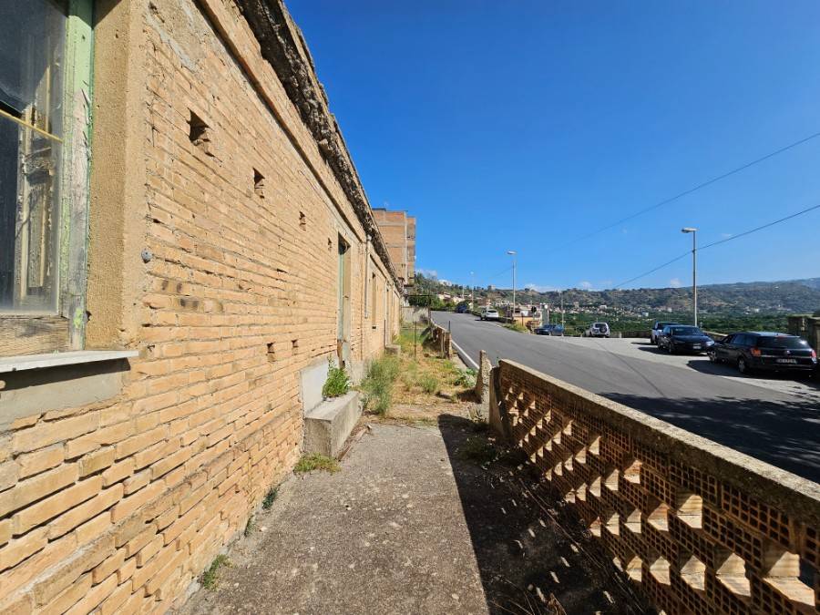 Villa a Reggio calabria in Via dei Monti, 253 - Foto 4