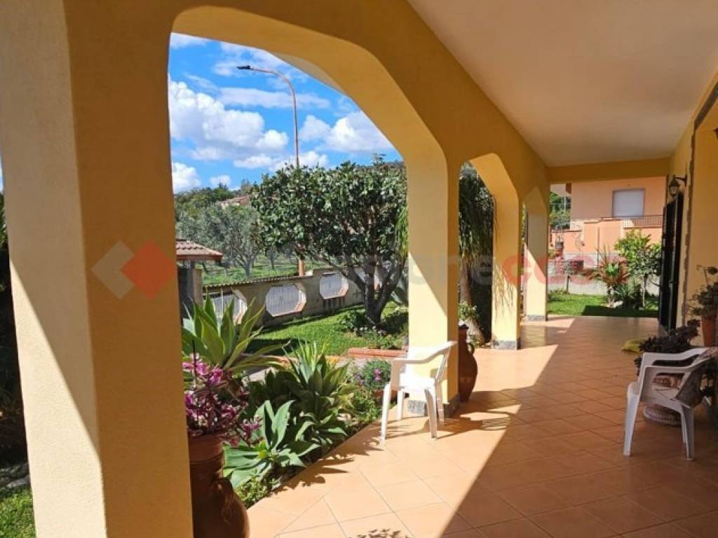 Villa a Montepaone in via PO, 17 - Foto 3