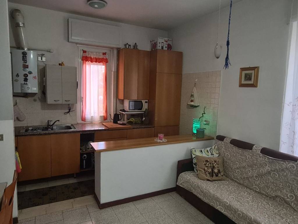 Appartamento a Saronno in Via Cristoforo Colombo - Foto 5
